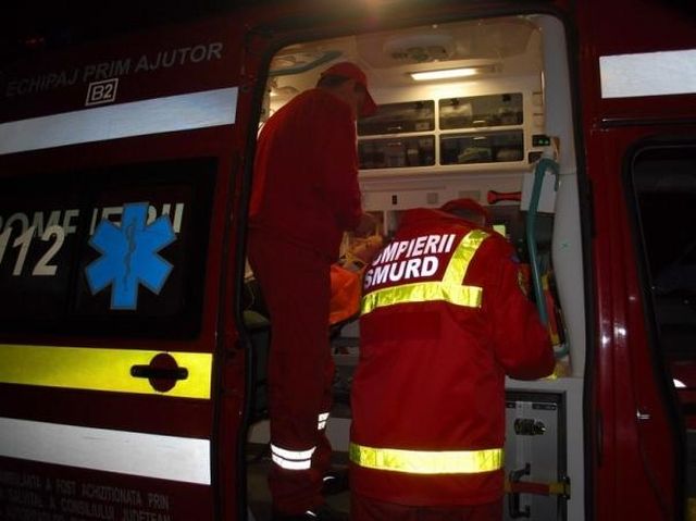 patru-persoane,-printre-care-un-minor,-ranite-intr-un-accident-produs-in-zona-comunei-drajna