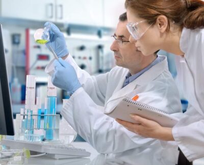 doua-persoane-raportate-cu-reactii-post-vaccinare,-in-prahova