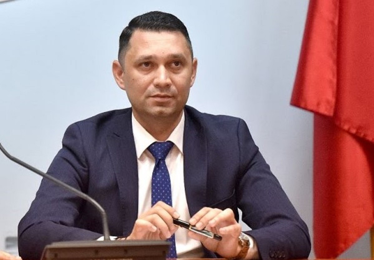 reactia-lui-bogdan-toader,-presedintele-psd-prahova,-dupa-ce-deputatul-gratiela-gavrilescu-a-anuntat-infiintarea-gruparii-parlamentare-umaniste-social-liberale