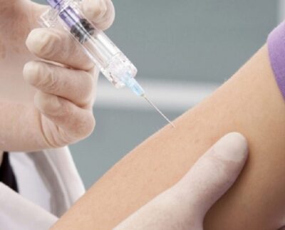 persoanele-vaccinate-cu-a-doua-doza-pot-intra-in-romania-fara-sa-mai-fie-supuse-carantinarii.-noile-conditii