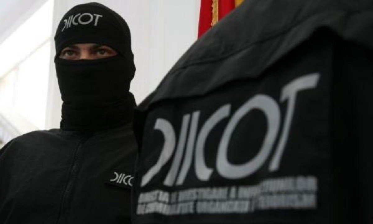 perchezitii-in-prahova-la-o-retea-de-fraudare-a-creditelor-in-care-erau-implicati-si-angajati-ai-bancilor.-cum-actionau-suspectii