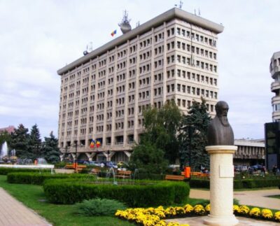peste-300-de-posturi-ar-urma-sa-fie-desfiintate-la-consiliul-judetean-prahova