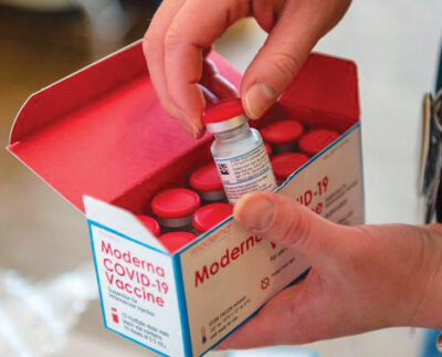 oms-a-aprobat-administrarea-in-doua-doze-a-vaccinului-anti-covid-19-produs-de-moderna
