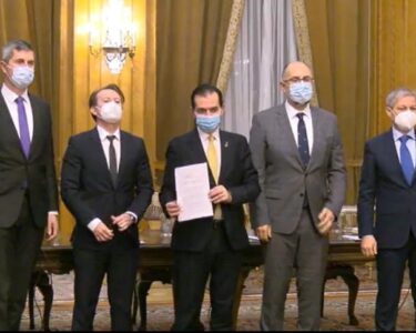 pnl-si-usr-plus-se-cearta-pe-prefecturile-din-tara.-surse-observatorulph:-cristian-ionescu,-prefectul-din-prahova-va-ramane-in-functie