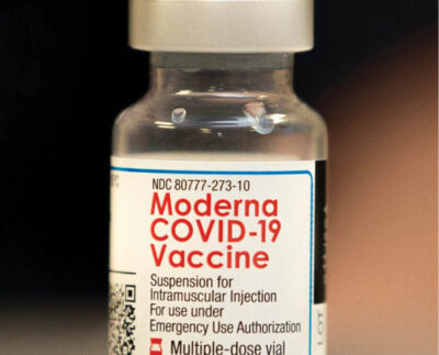 incepe-imunizarea-prahovenilor-si-cu-vaccin-produs-de-moderna